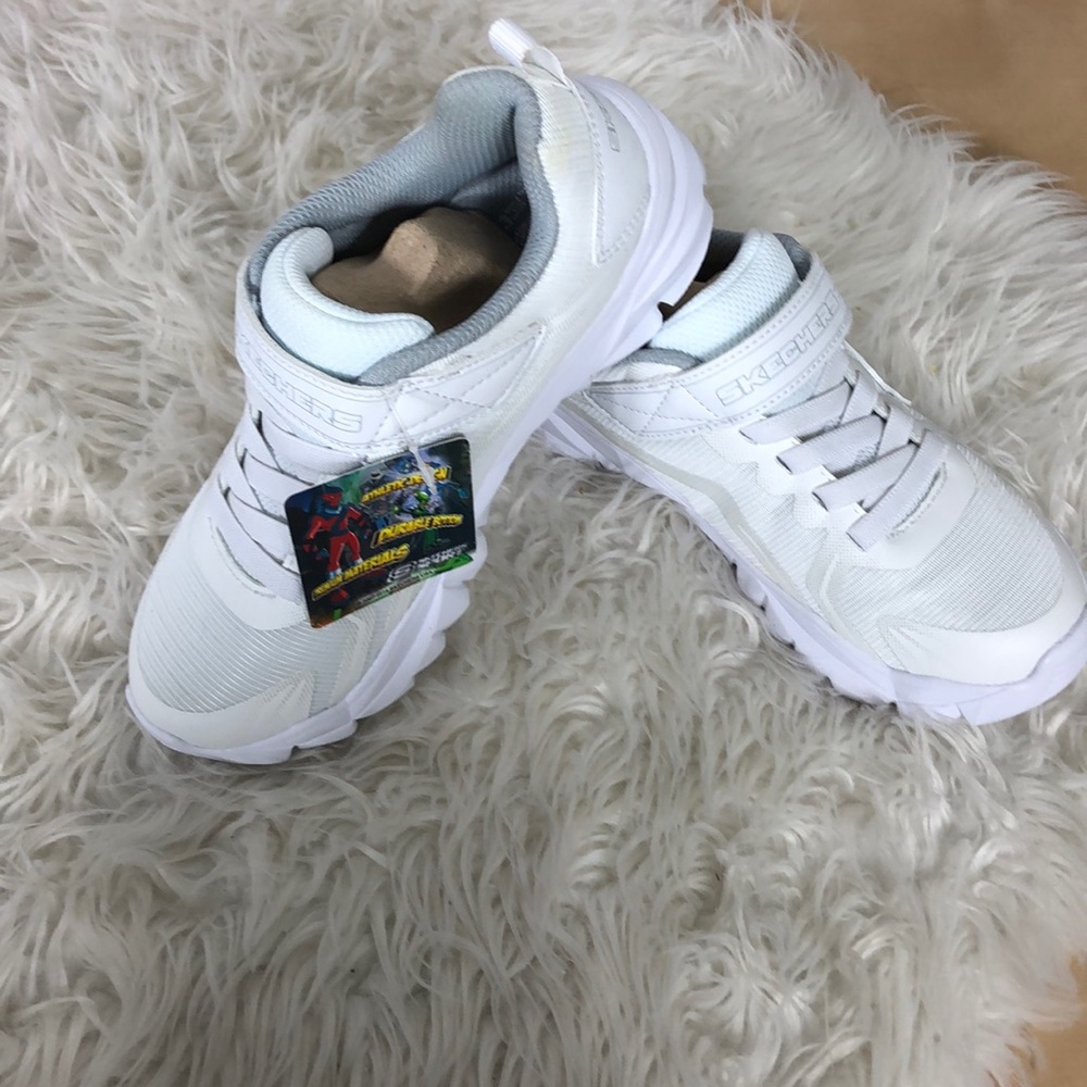 Skechers sport NIB kids white tennis shoes